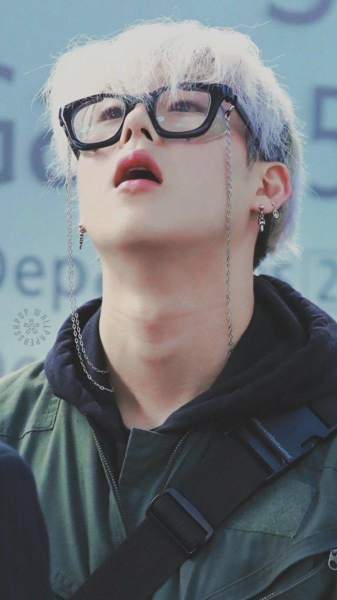 Kpop Wallpaper X Simple 1 2