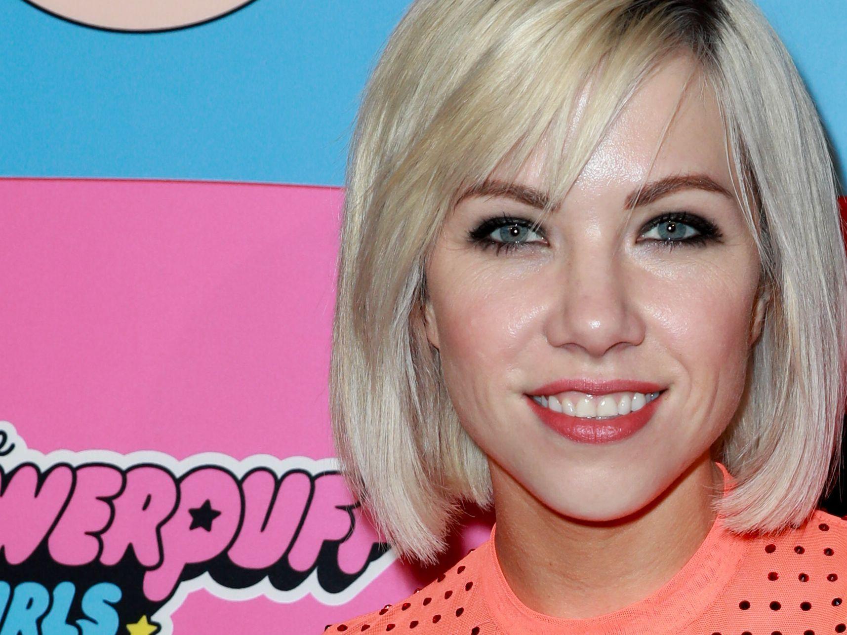 Carly Rae Jepsen's Heart Is Broken By Her Own Decisions On 'Julien
