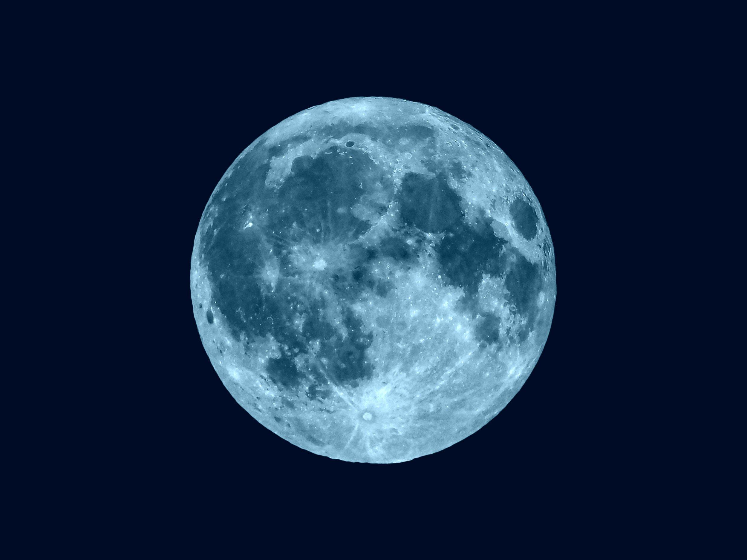 Rare Blue Moon 2019: May's Full Flower Moon Set to Appear—When Is It