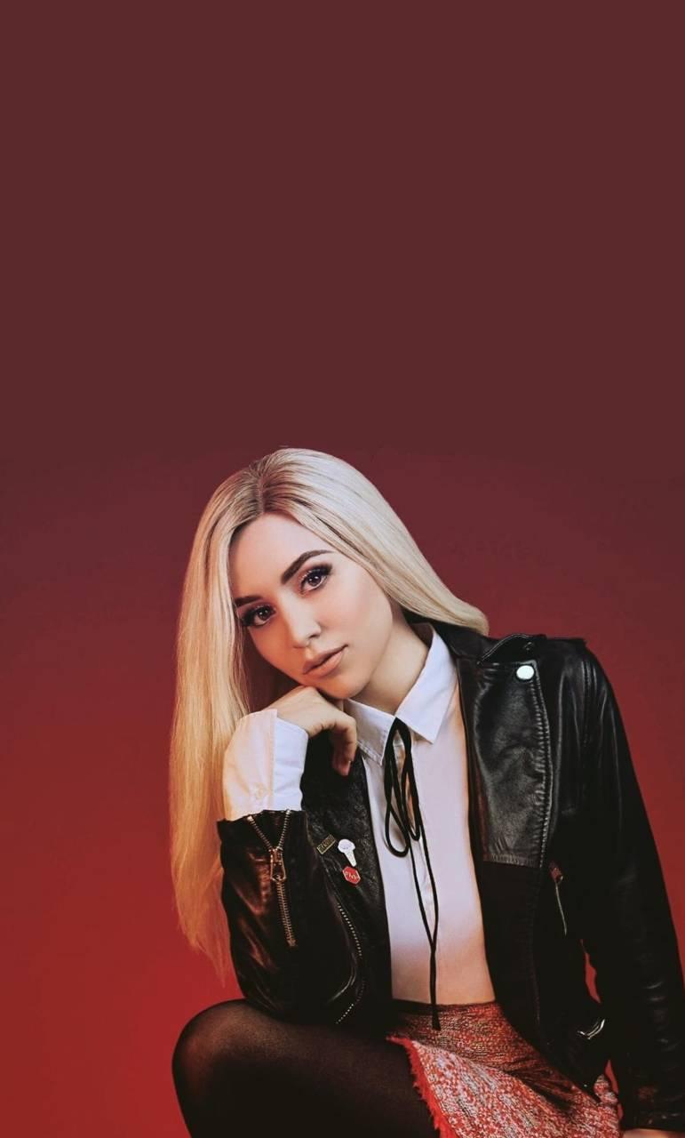 Ava Max Sweet But Psycho Wallpapers - Wallpaper Cave