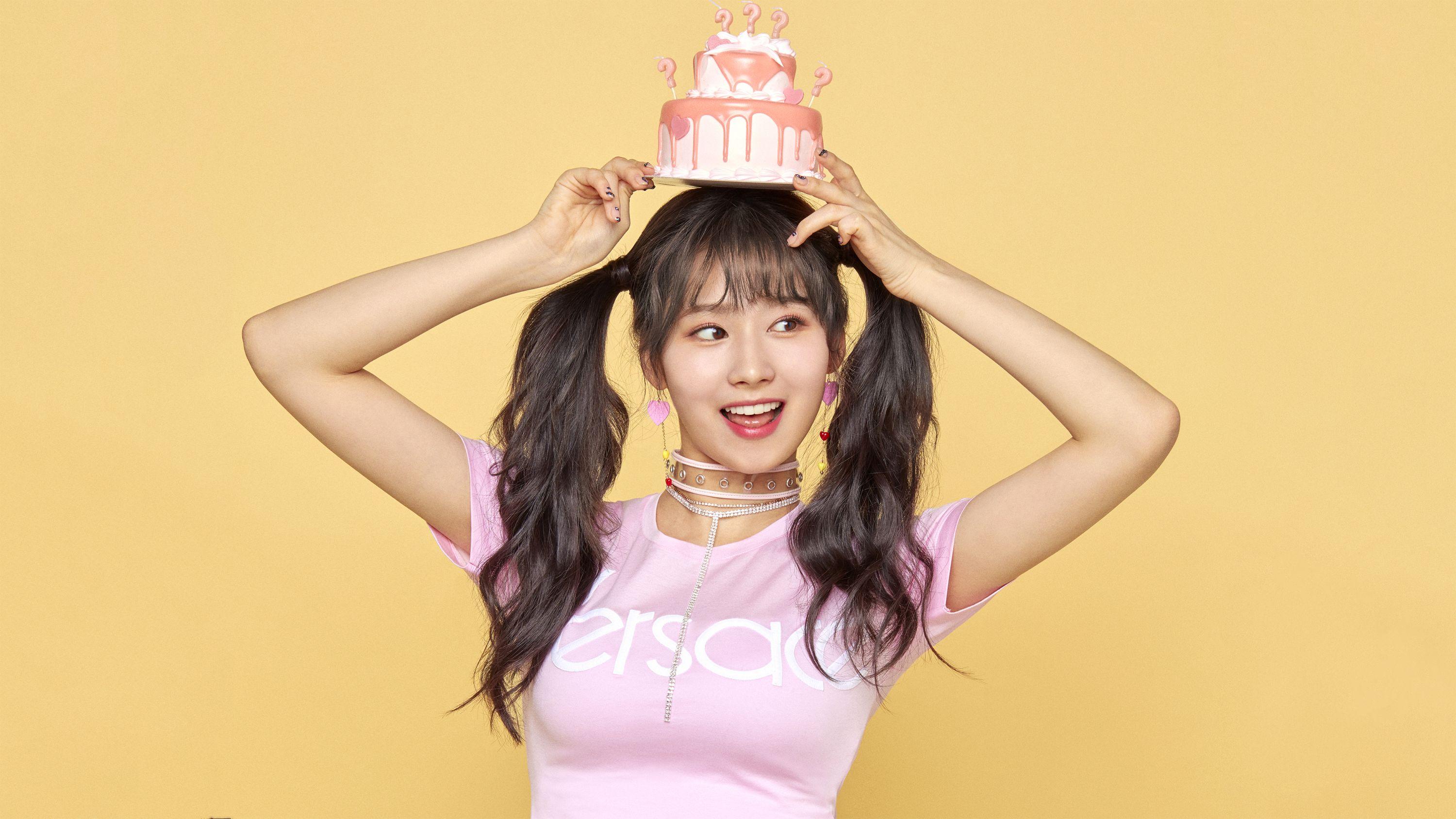 What is Love HQ Wallpaper