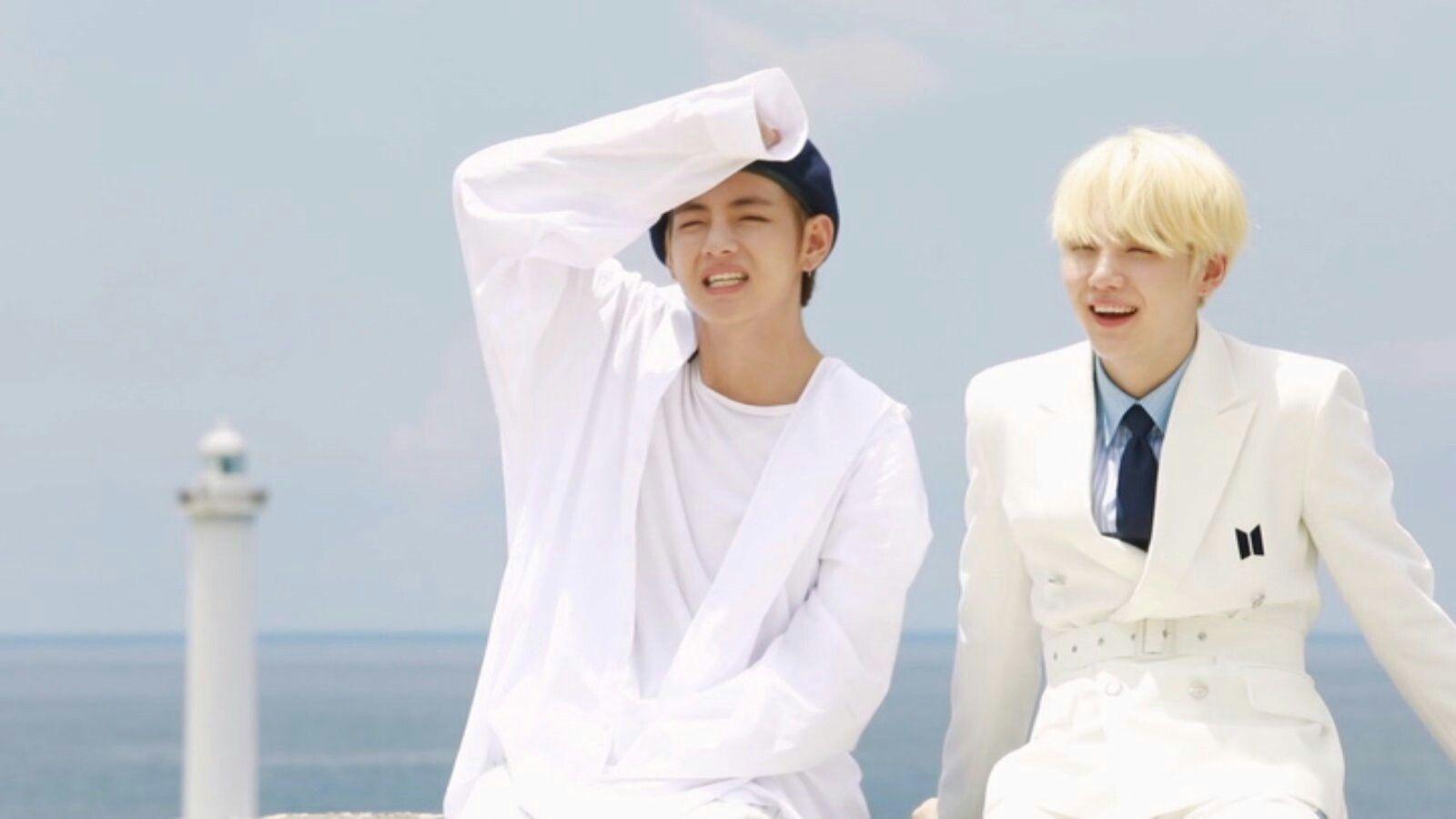 Pin By Pen Chinko On 7 Idiots Who Ruined My Life Bts