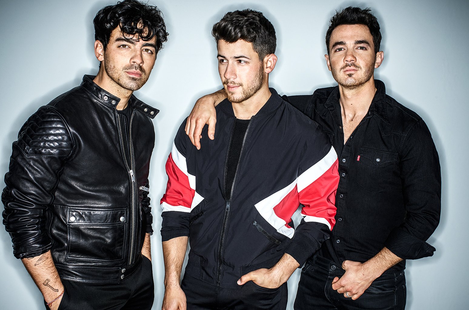 Jonas Brothers Announce New Song 'Cool'