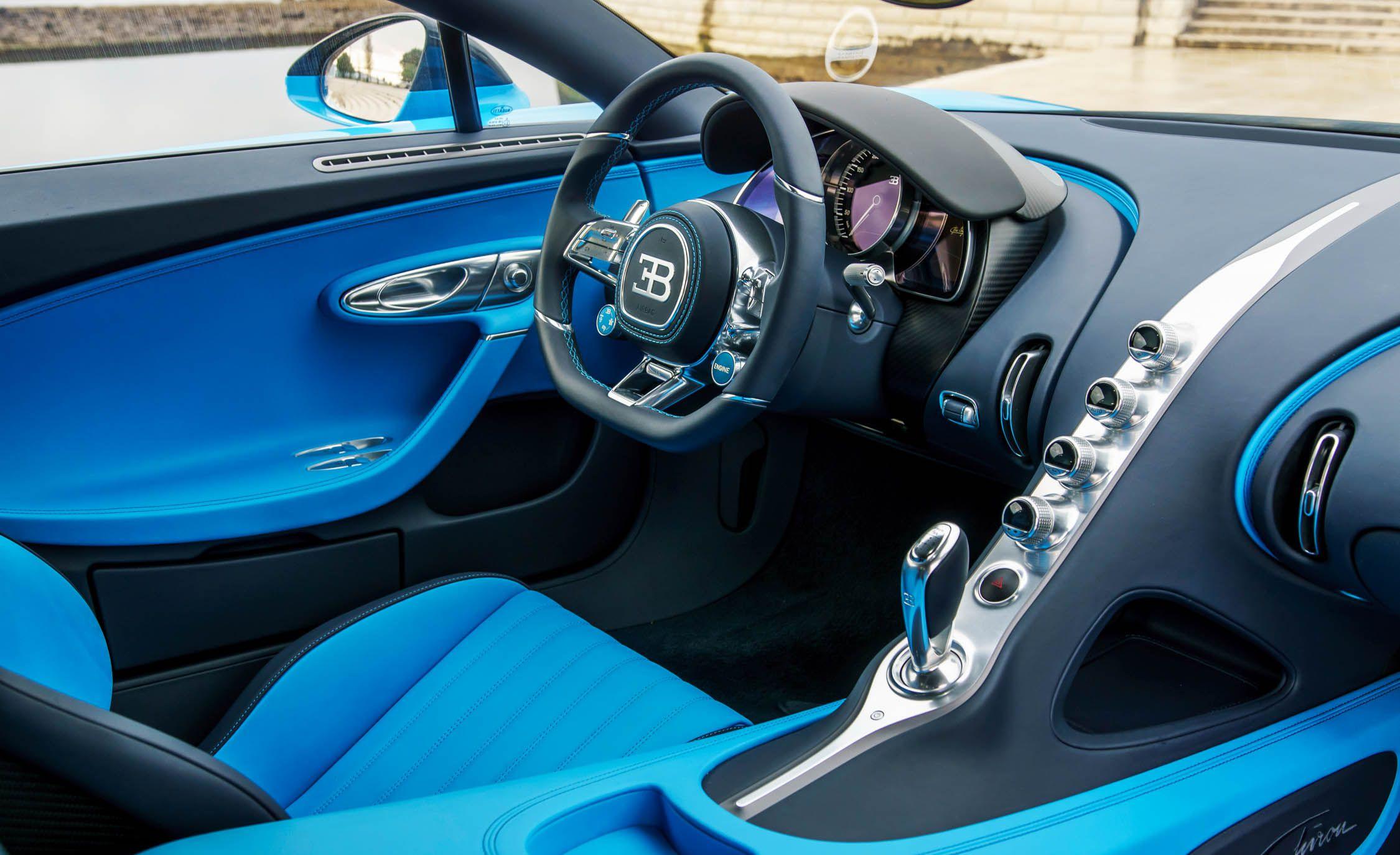 Bugatti veyron interior
