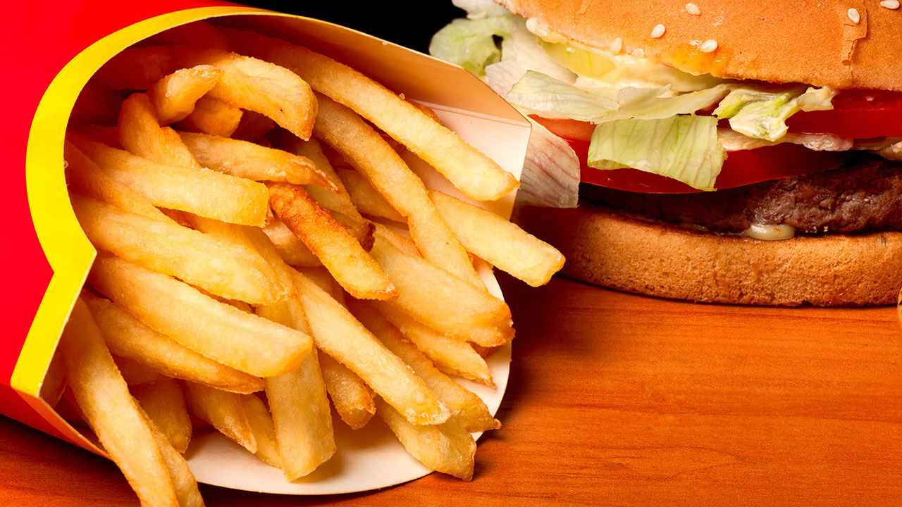wallpaper Fast Food Fries and Burger Wallpaper. HD Wallpapera