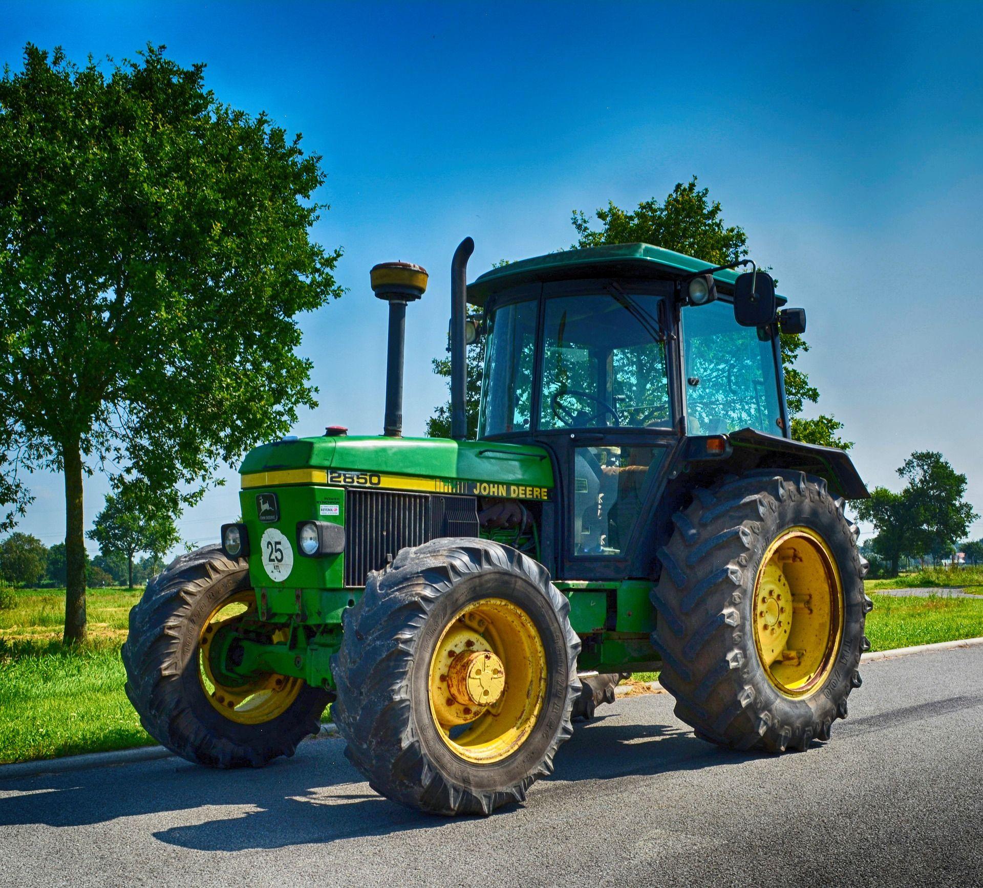 John Deere Tractor Wallpaper HD Free Download