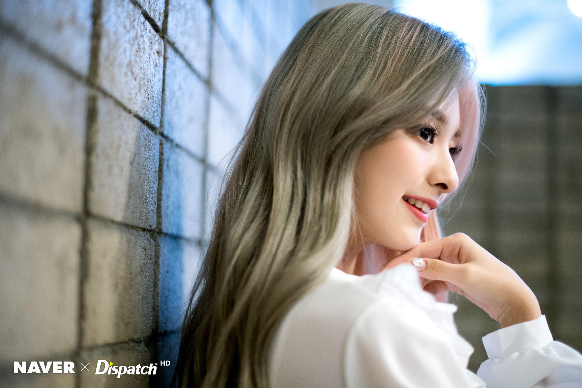 fromis_9 Lee Nagyung Day Event by Naver x Dispatch