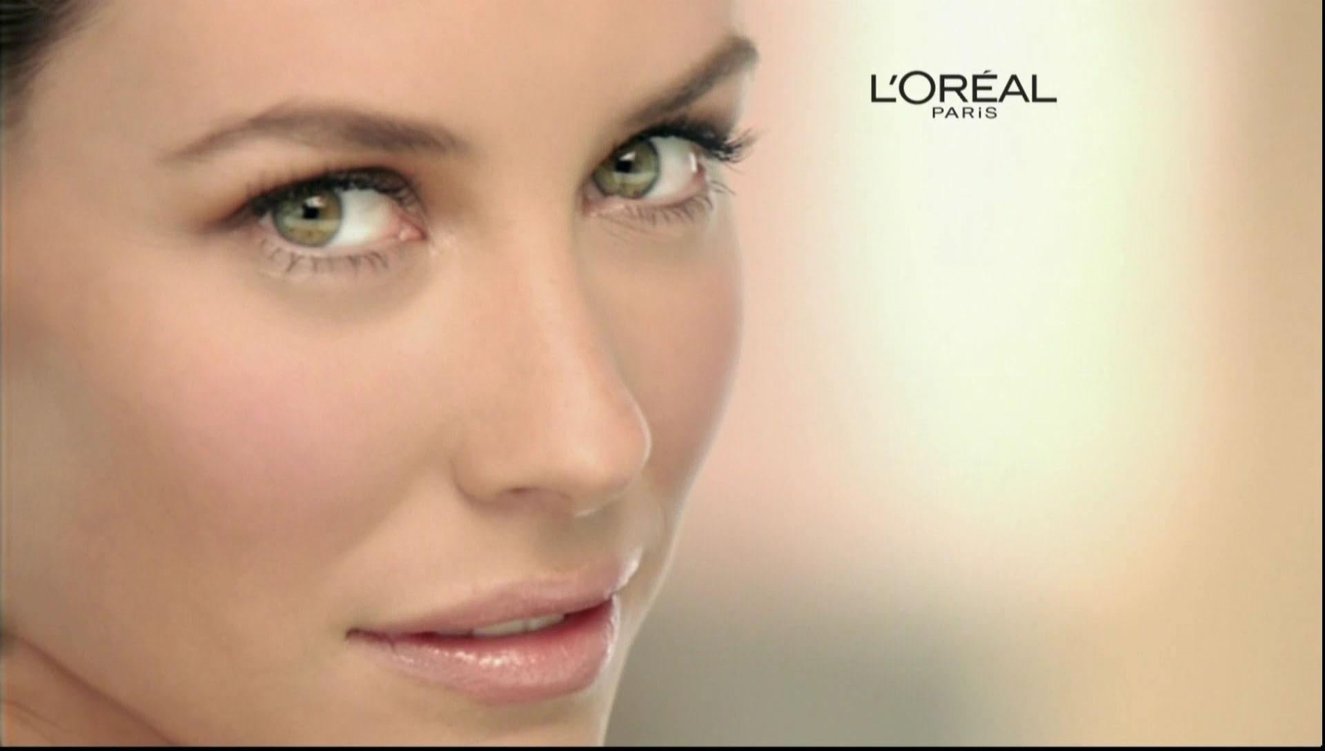 Evi for Loreal Lilly Photo