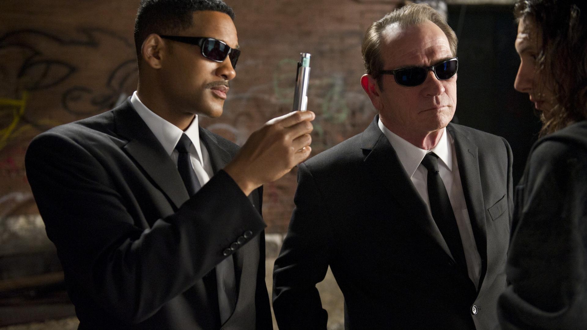 Tommy lee jones men in black 3 Wallpaper
