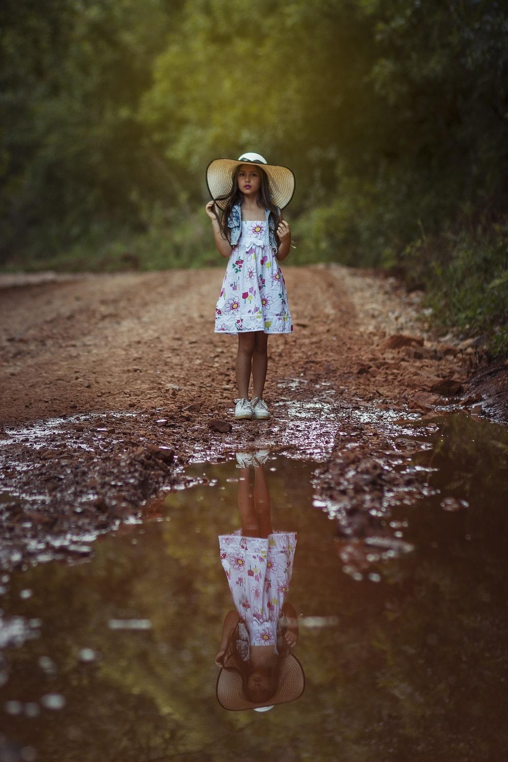 Little Girl Picture. Download Free Image