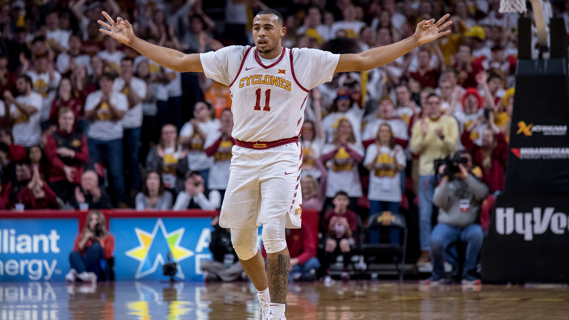 No. 24 Iowa State Rolls To 87 73 Win At No. 20 Ole Miss State