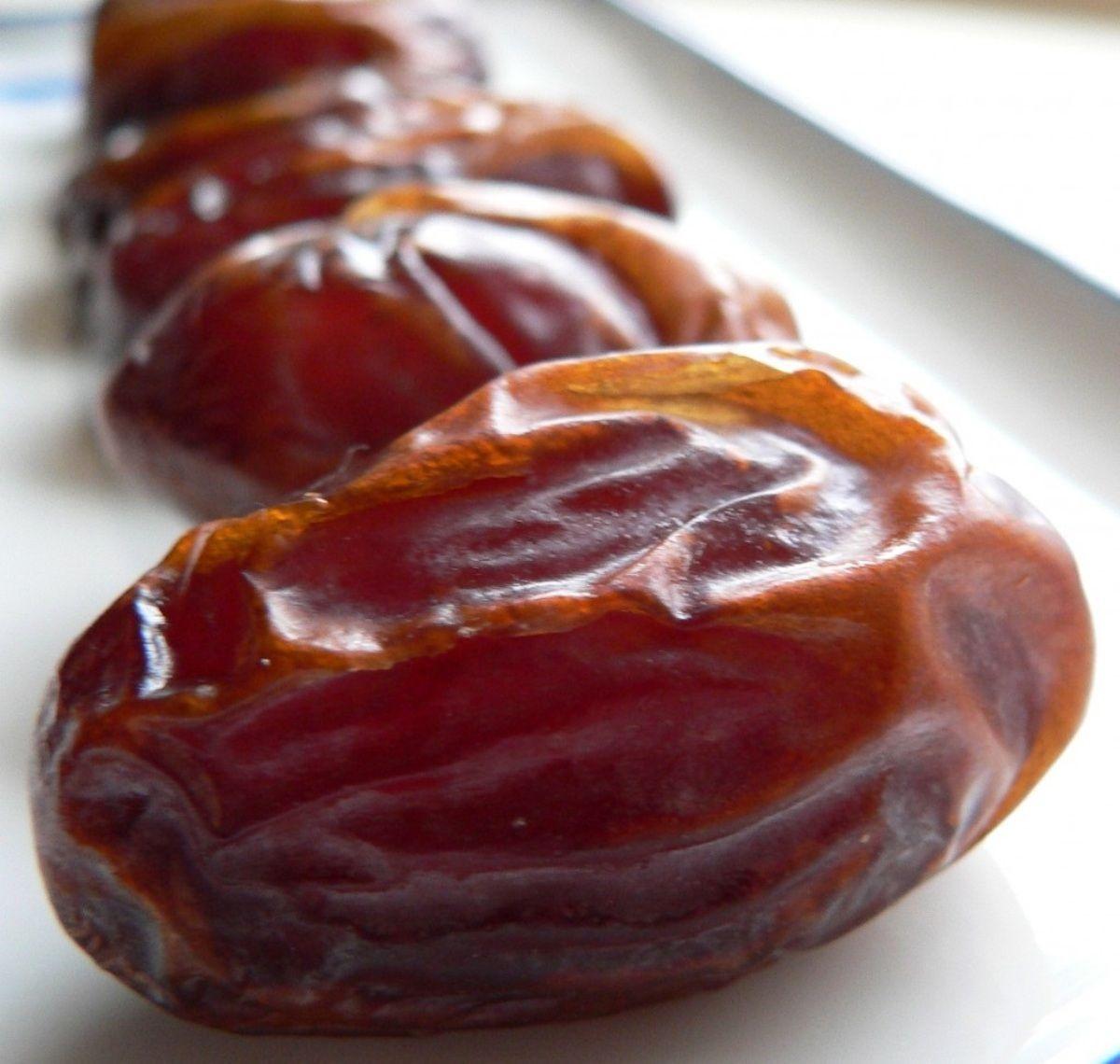 Dates Wallpapers Wallpaper Cave