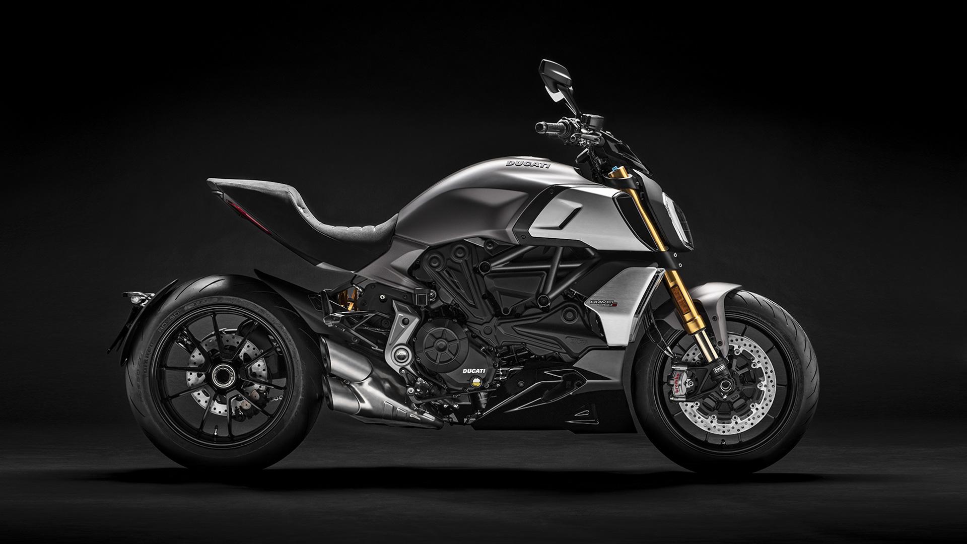 New Ducati Diavel 1260. The Maxi Naked Powerful And Muscular