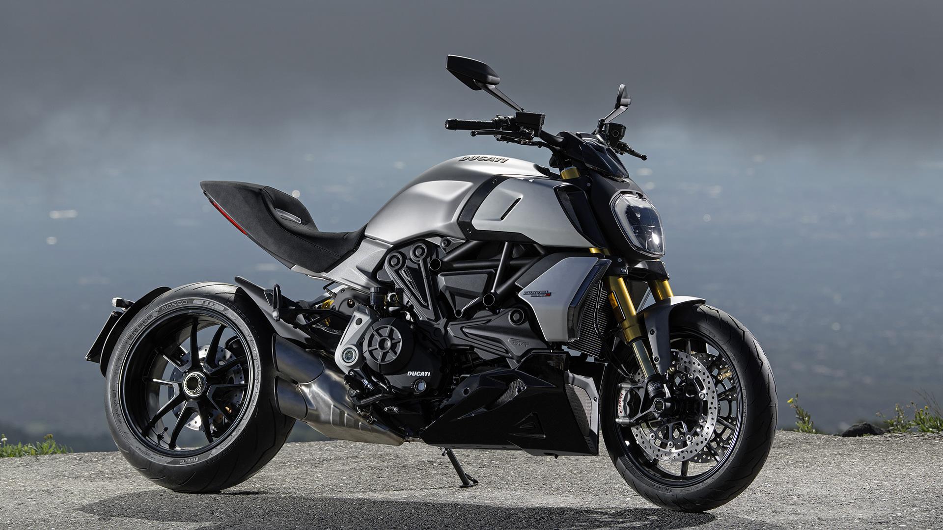 New Ducati Diavel 1260. The Maxi Naked Powerful And Muscular