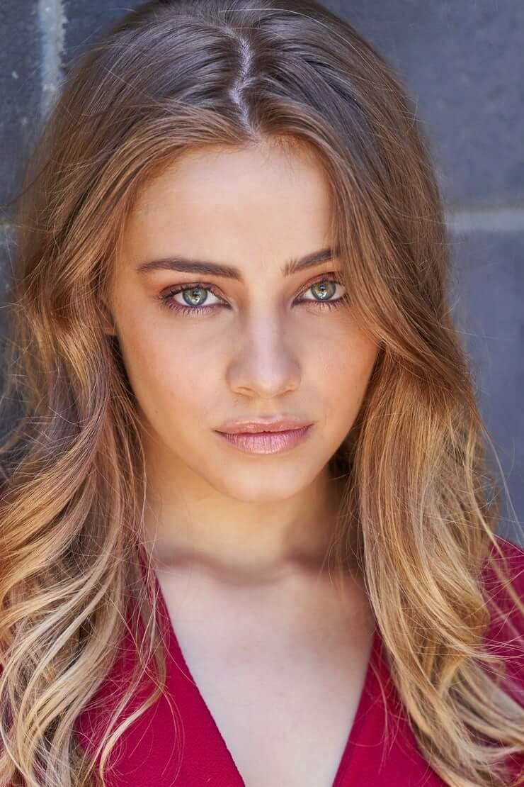 Hot Picture Of Josephine Langford Are Just Heavenly To Watch