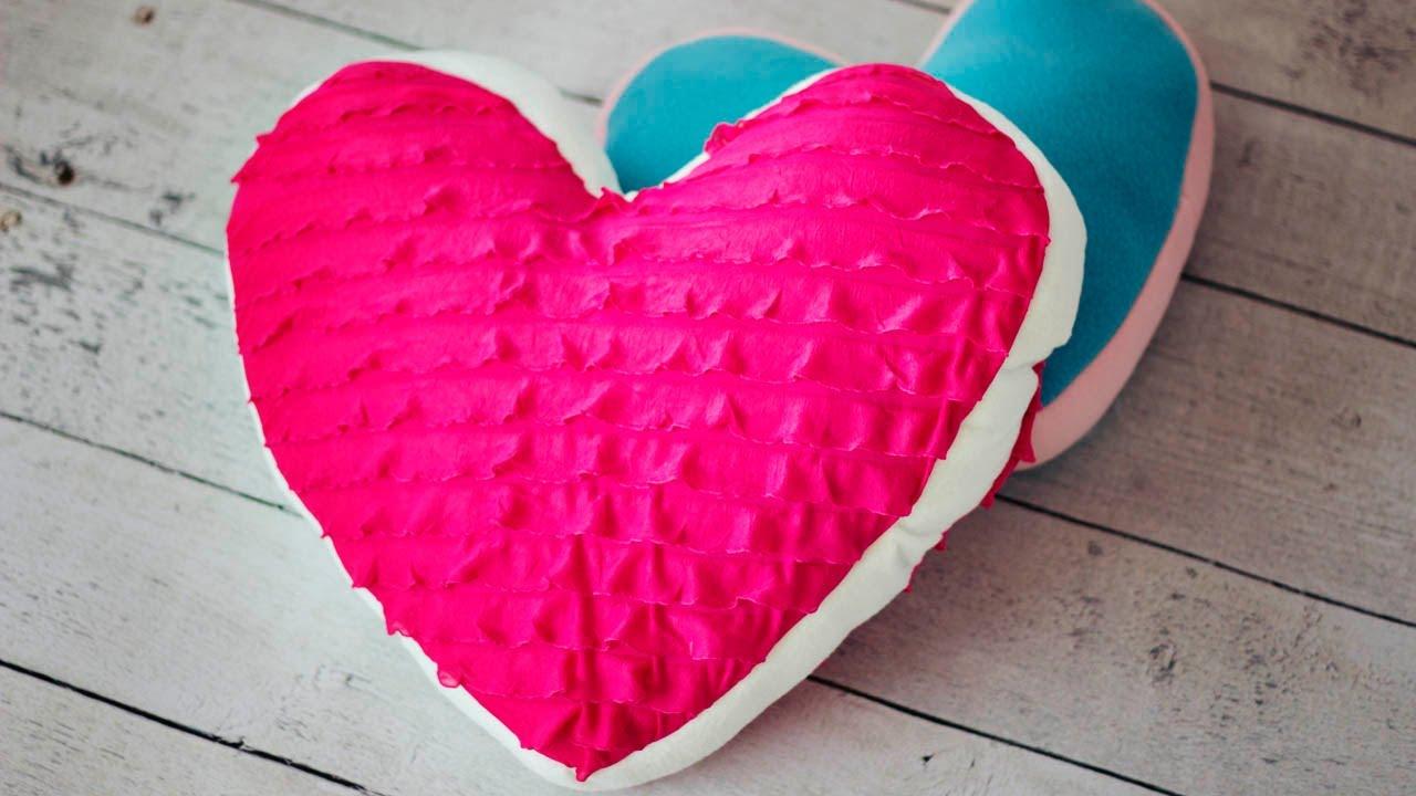 How to make a heart pillow
