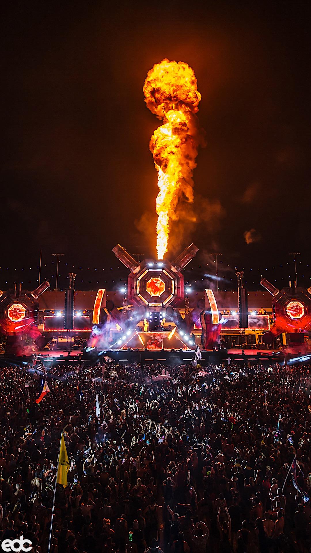 Download These Epic EDC Las Vegas Wallpaper for Your Phone