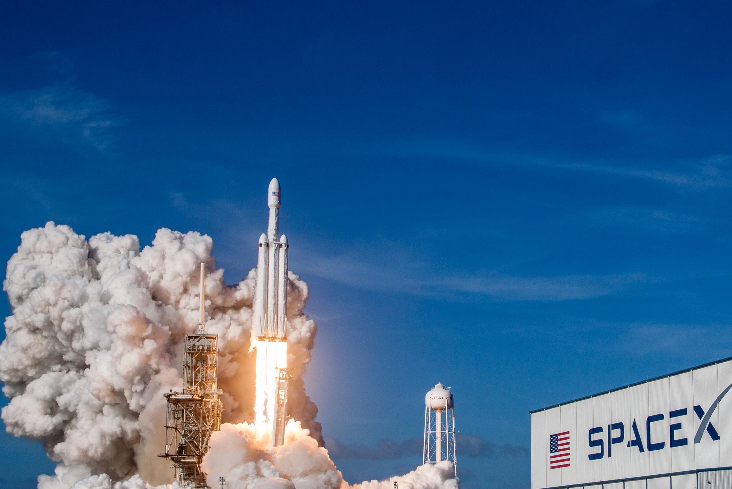 Successful Falcon Heavy Test Flight: “Starman” Reaches Orbit, 2 3