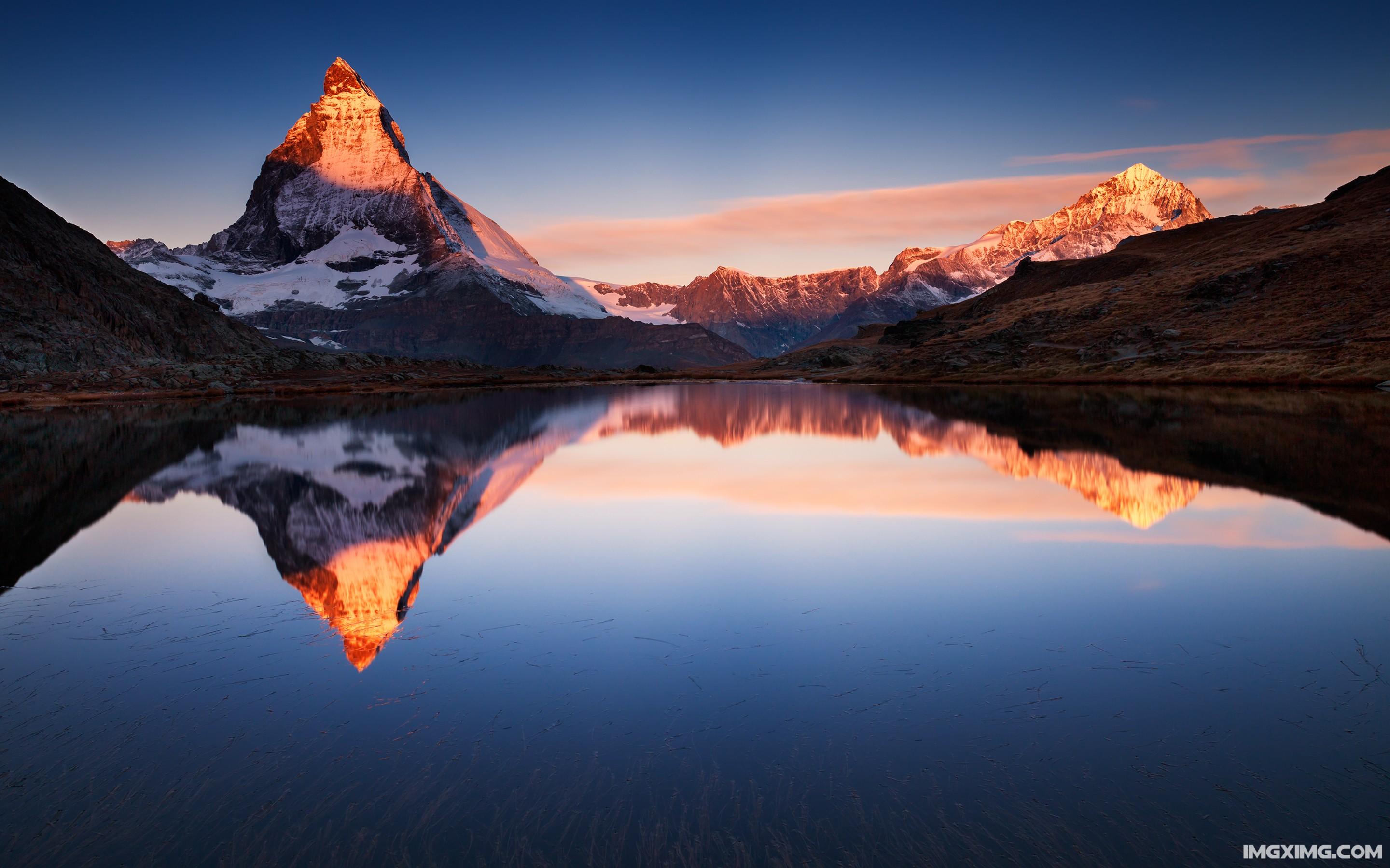 Lake Mountain Reflections