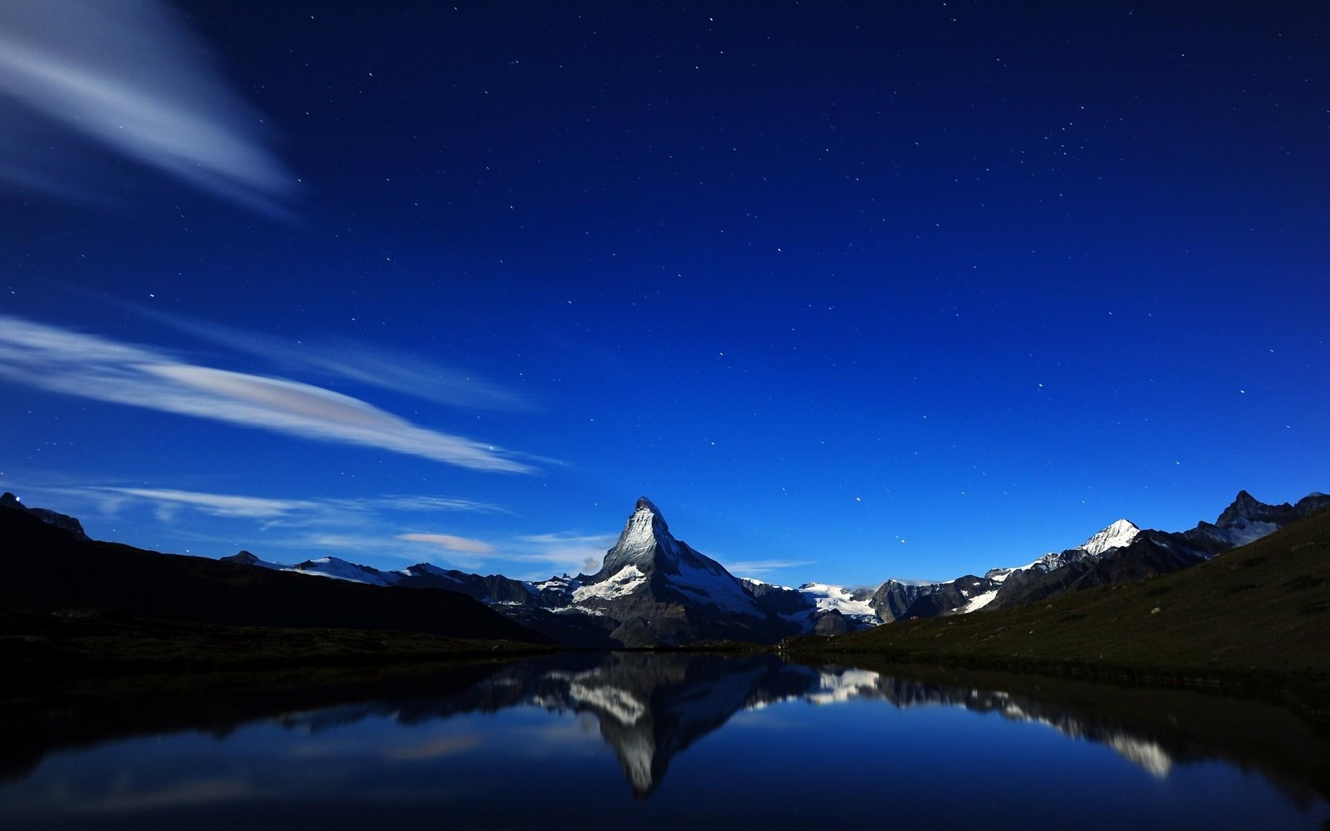 Mountain Reflections. Android wallpaper for free