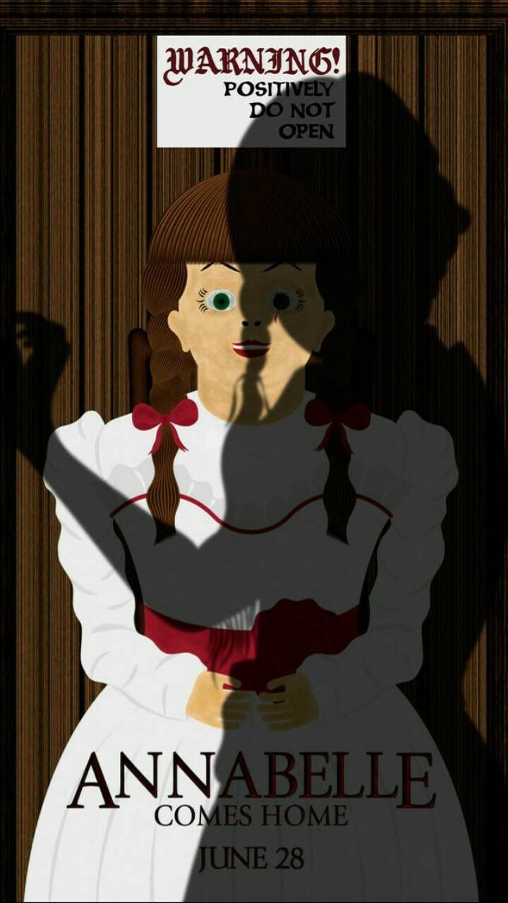 Anabelle comes home Wallpaper