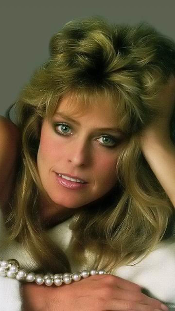 Celebrity/Farrah Fawcett.