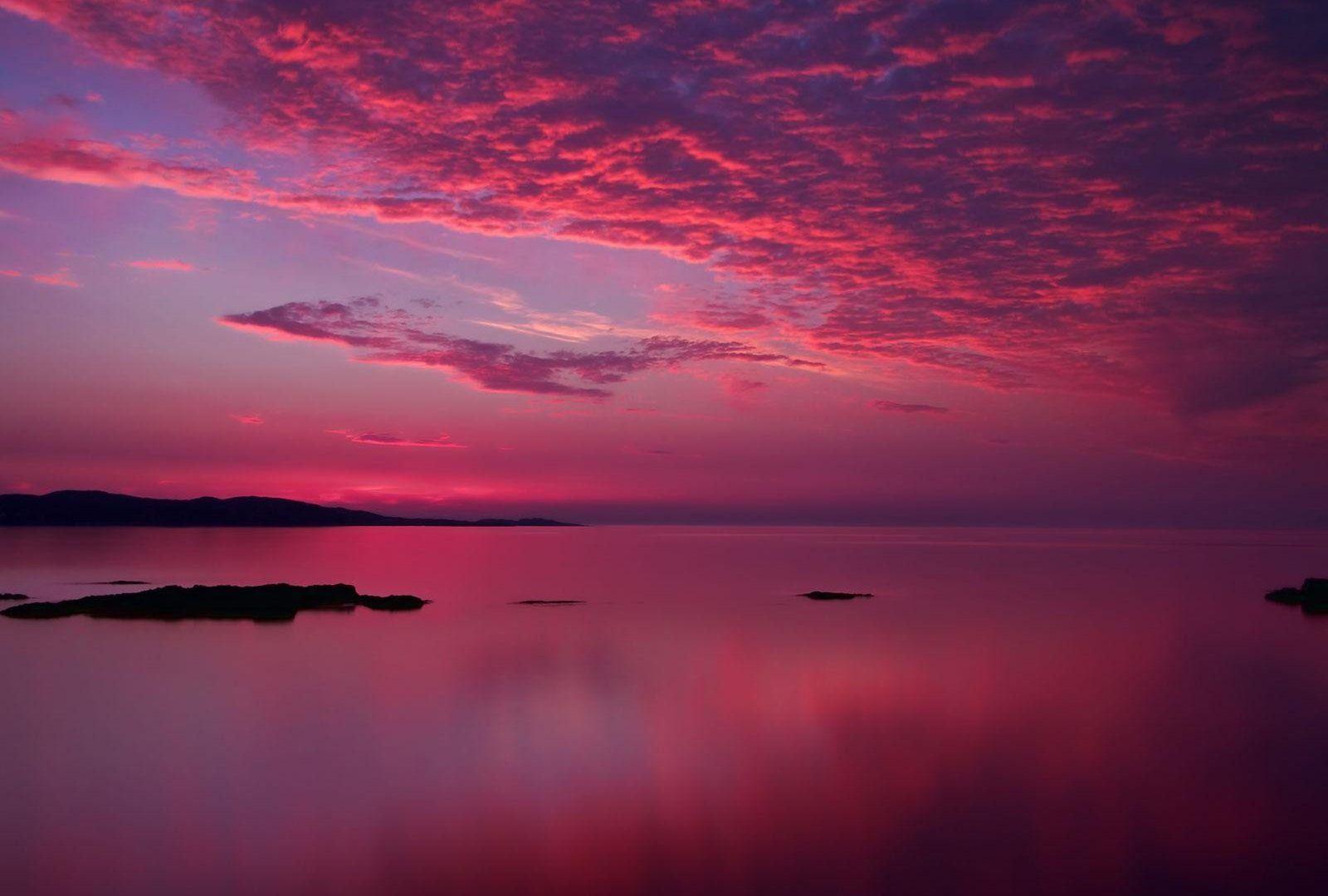 Pink Ocean Sunset Wallpaper