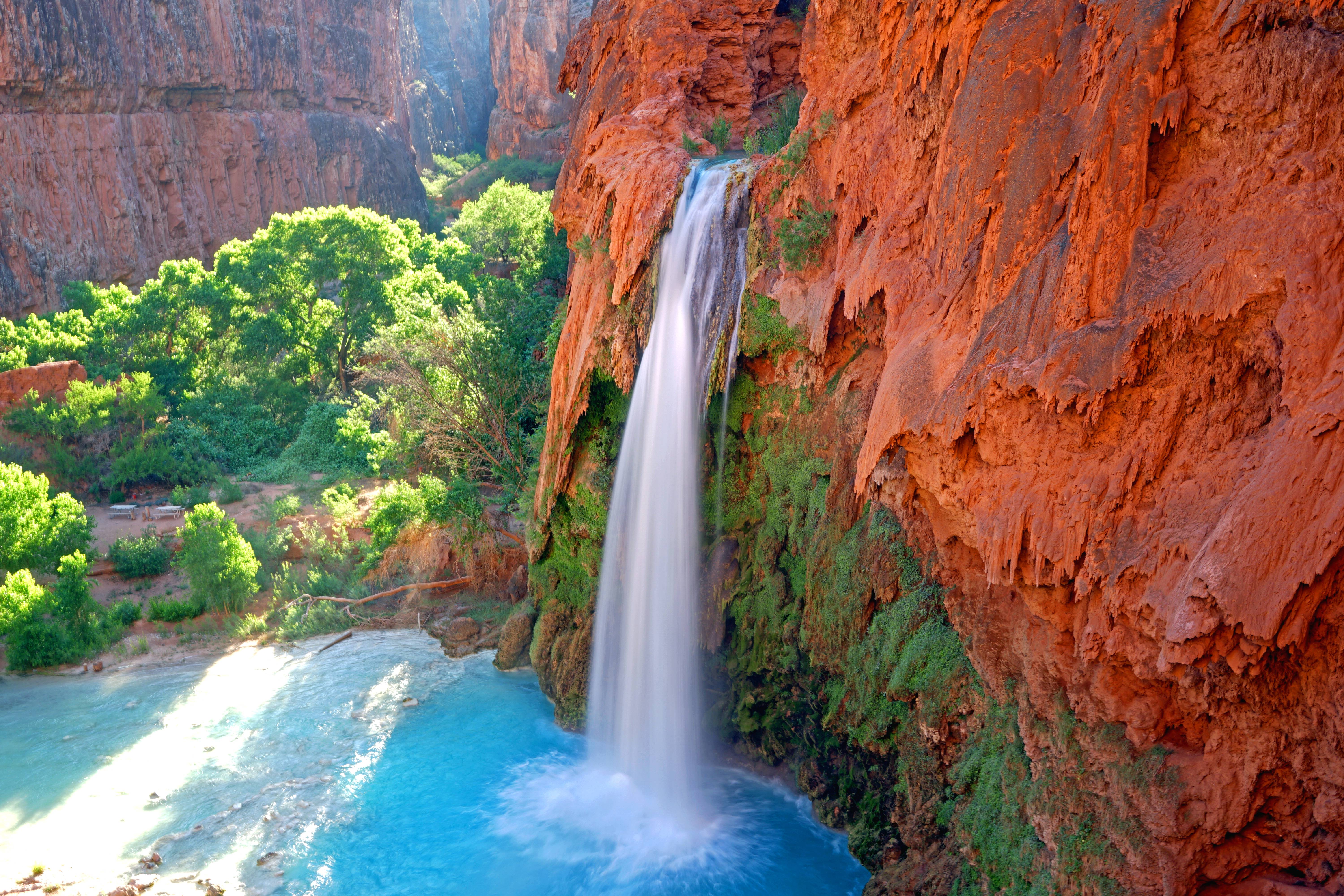 Amazing Waterfalls Around The World You Need To See!