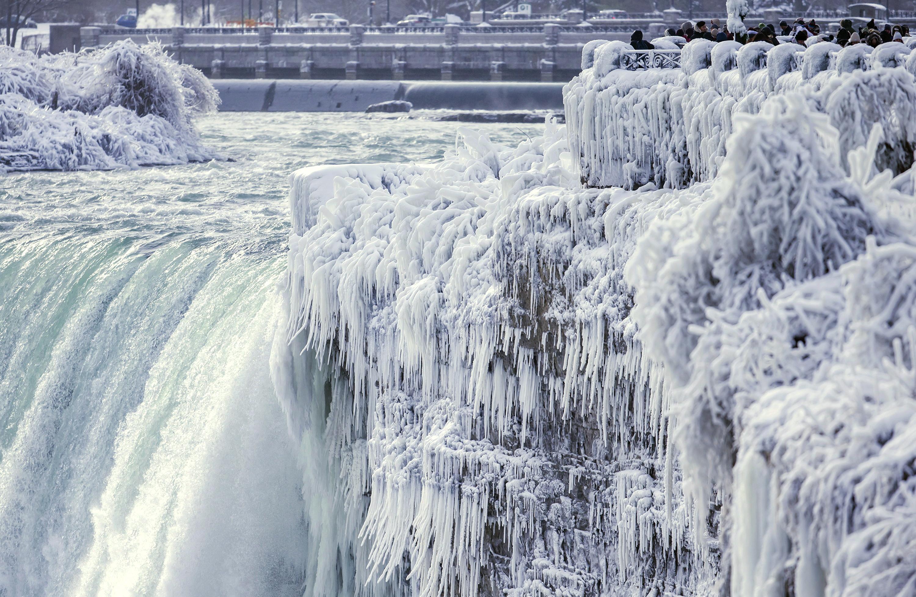 See Niagara Falls Covered in Ice: 'Absolutely Beautiful'