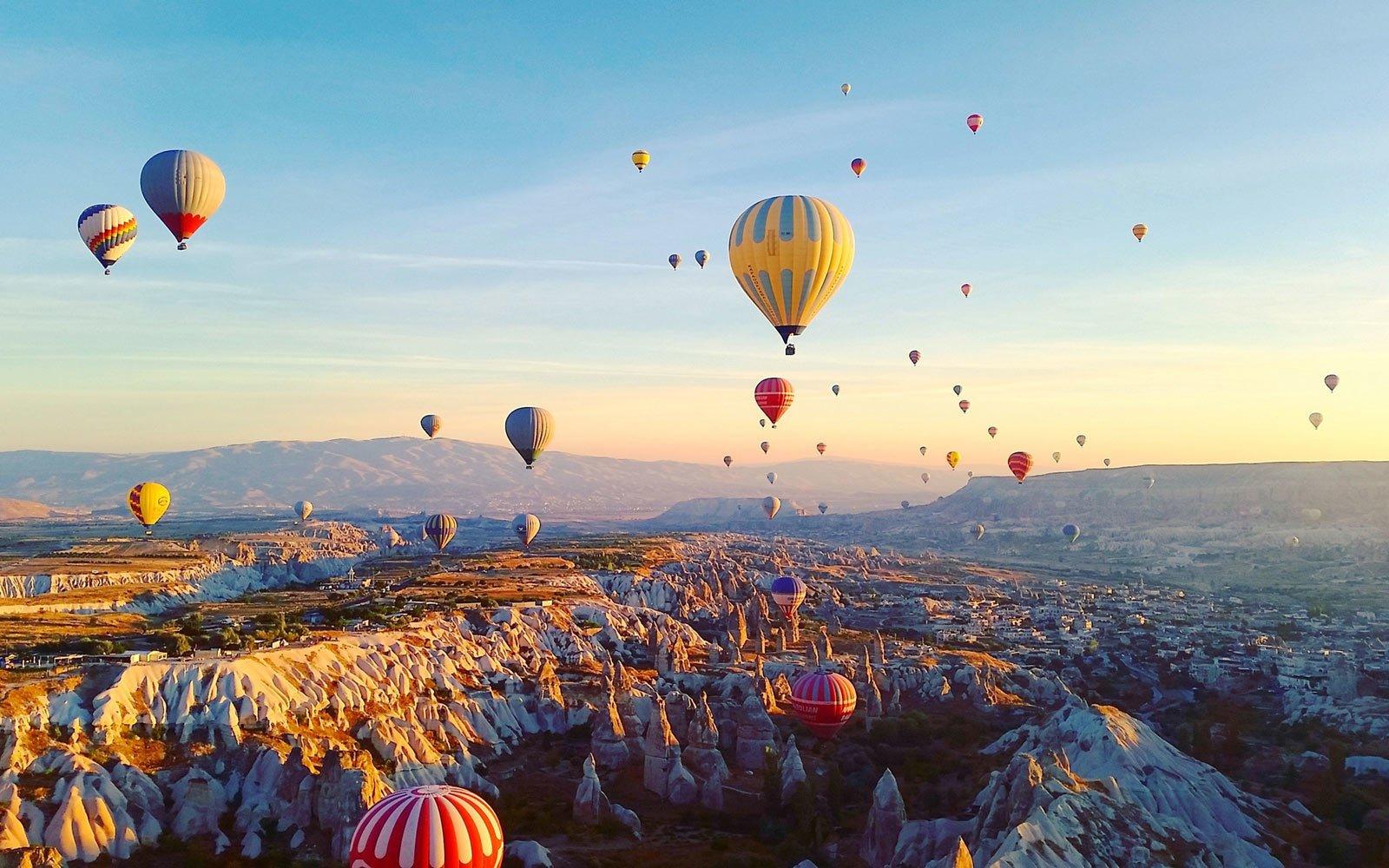 Flying in a Hot Air Balloon in Cappadocia Should Be on Your Bucket
