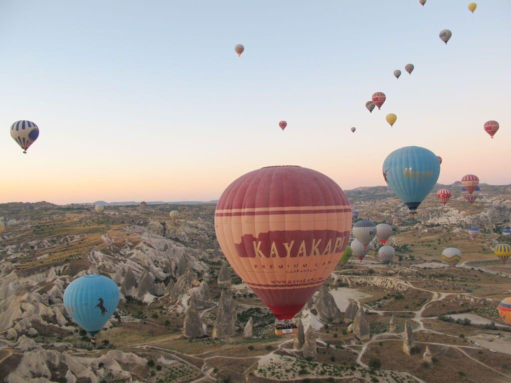 Hot Air Ballooning in Cappadocia of a Globetrotter