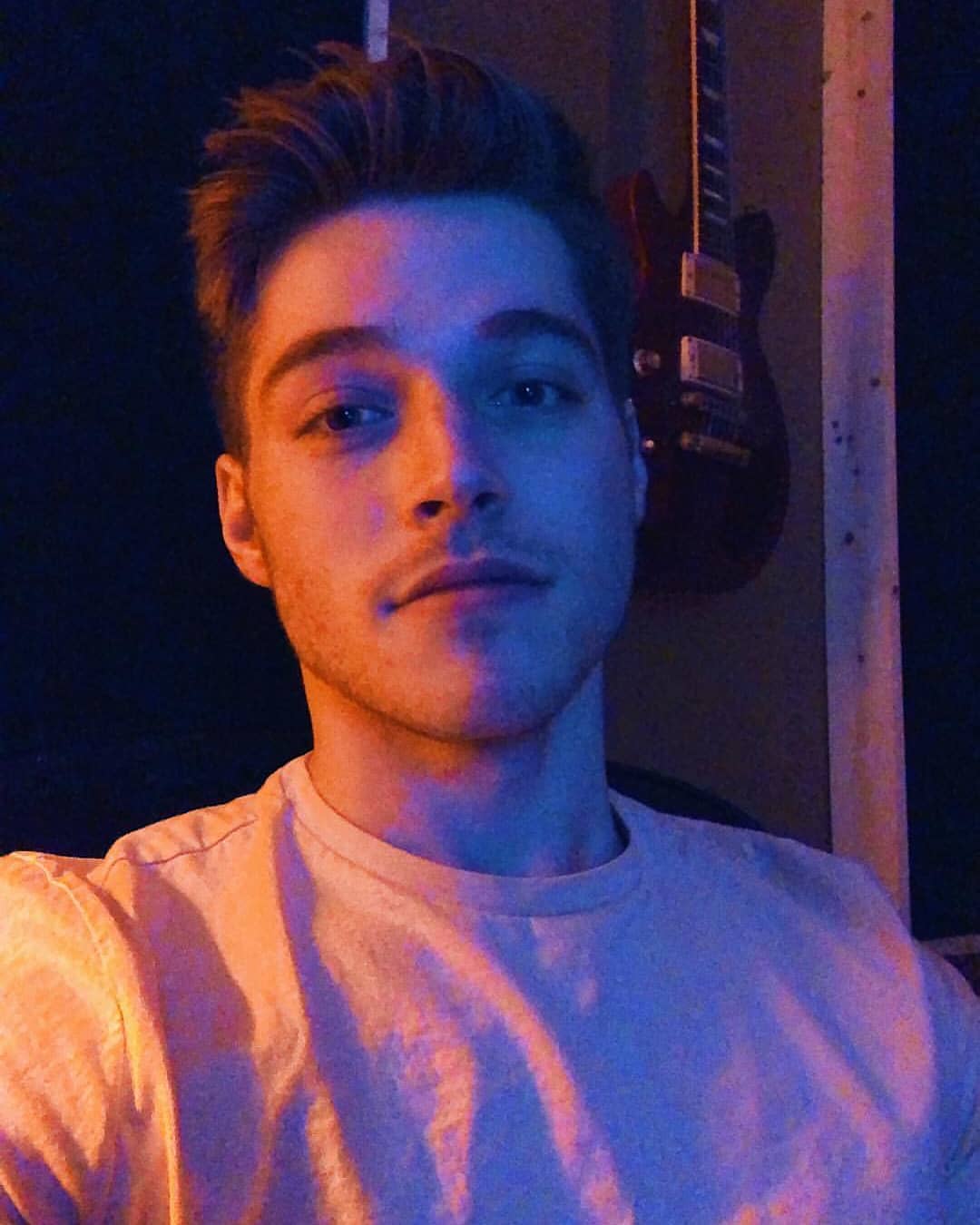 FROY Instagram posts (photos and videos)