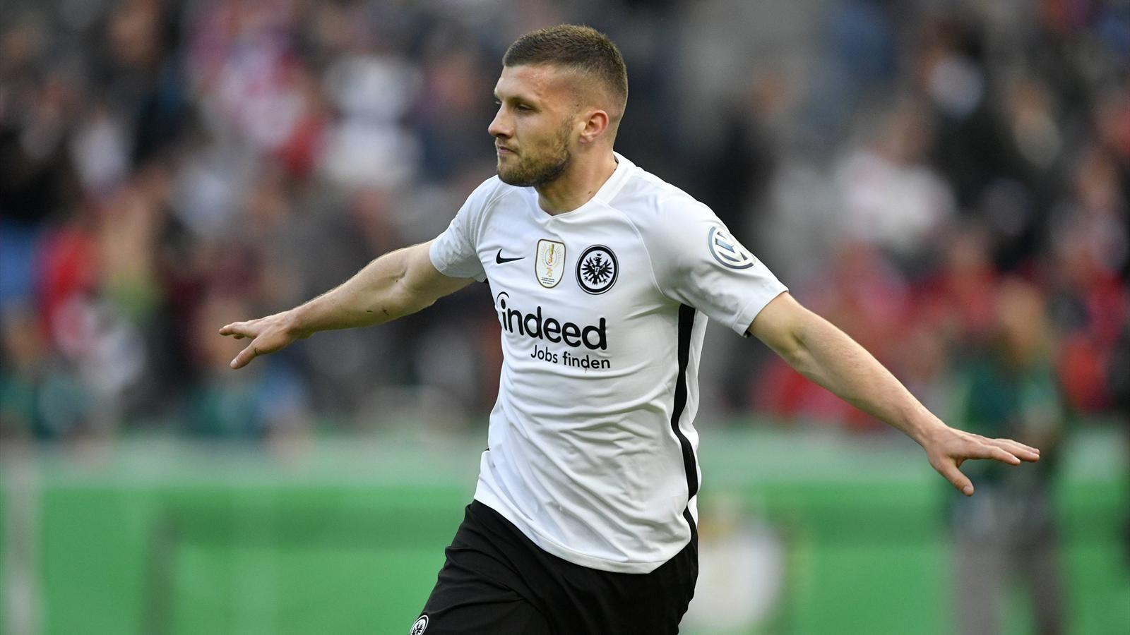 Ante Rebic rovina l'ultima del Bayern di Heynckes: l'Eintracht vince