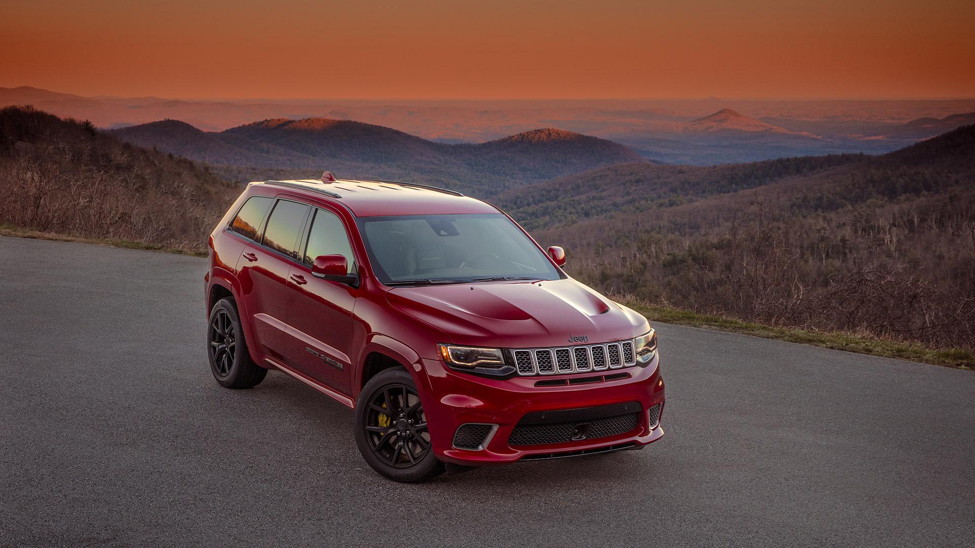 Jeep Grand Cherokee Trackhawk Wallpapers Wallpaper Cave