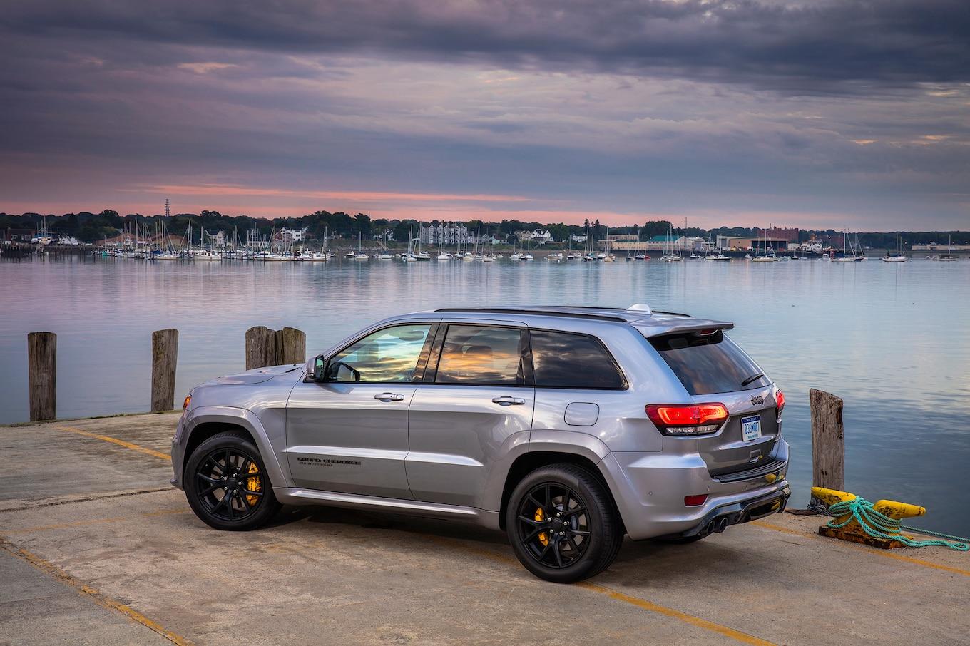 Jeep Grand Cherokee Trackhawk Rear Three Quarter Wallpaper 74