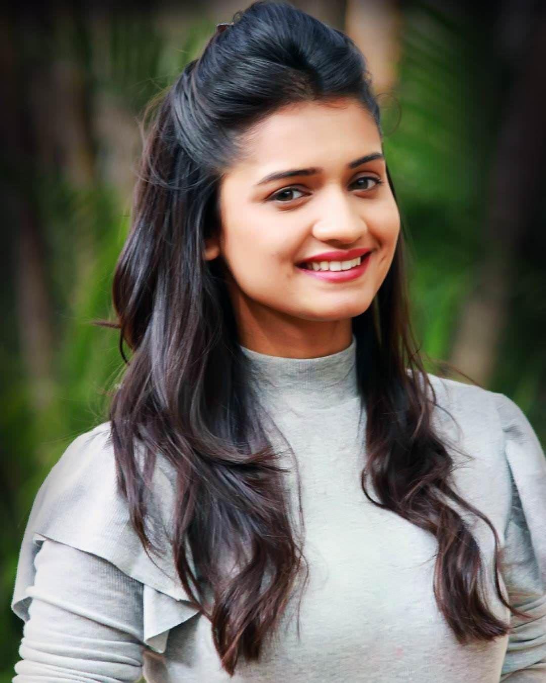 Marathi Actress Photos Hd Download