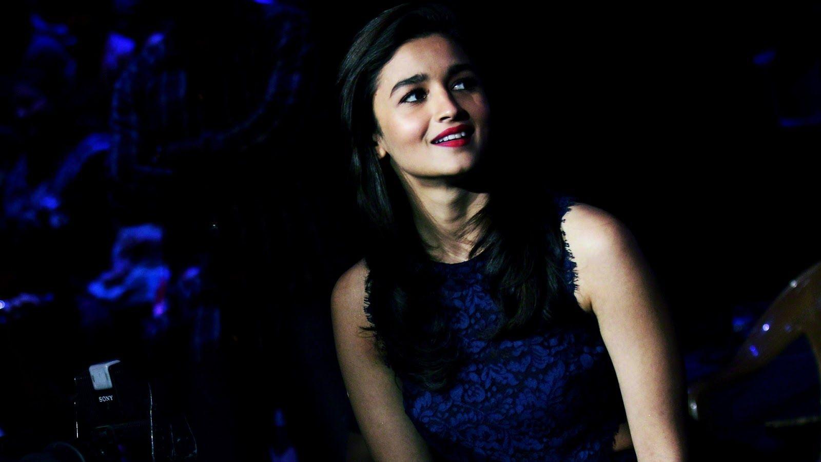 Alia Bhatt Wallpaper HD Download Free 1080p. Alia bhatt, Latest