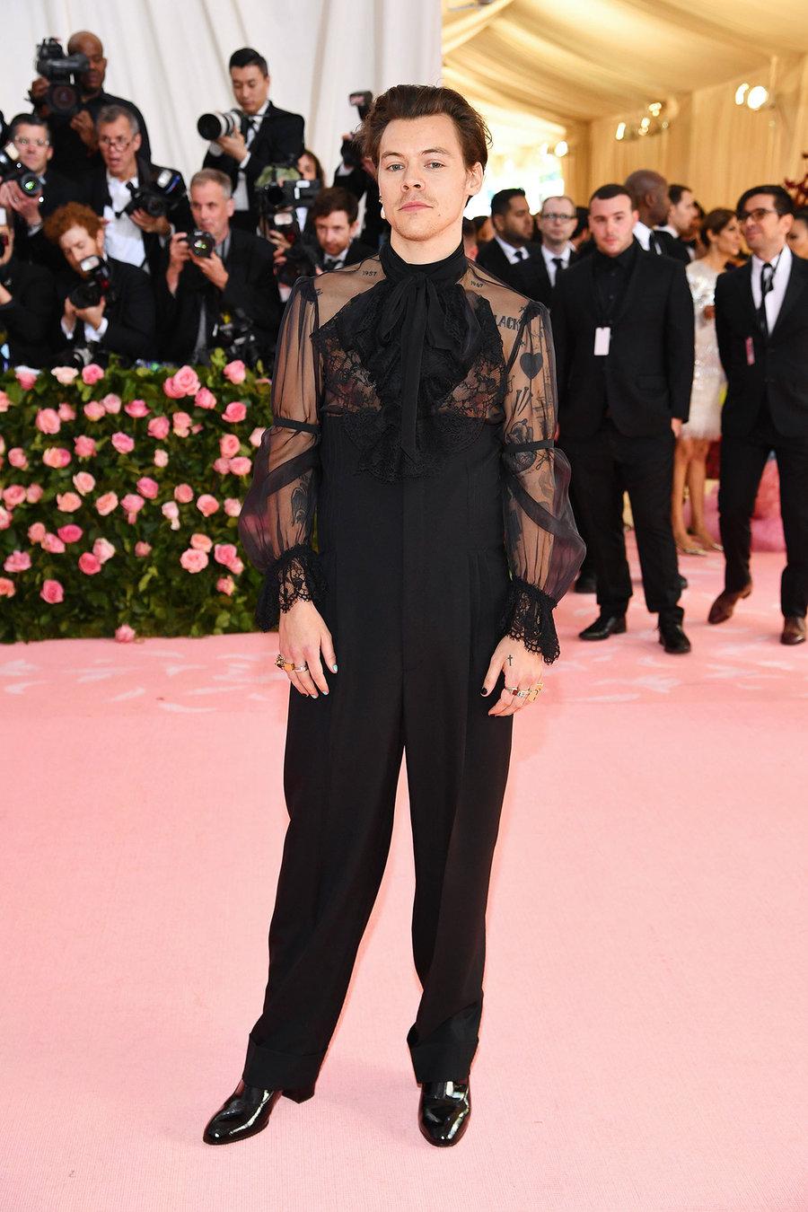 Met Gala 2019 Red Carpet Photo: See the Pics