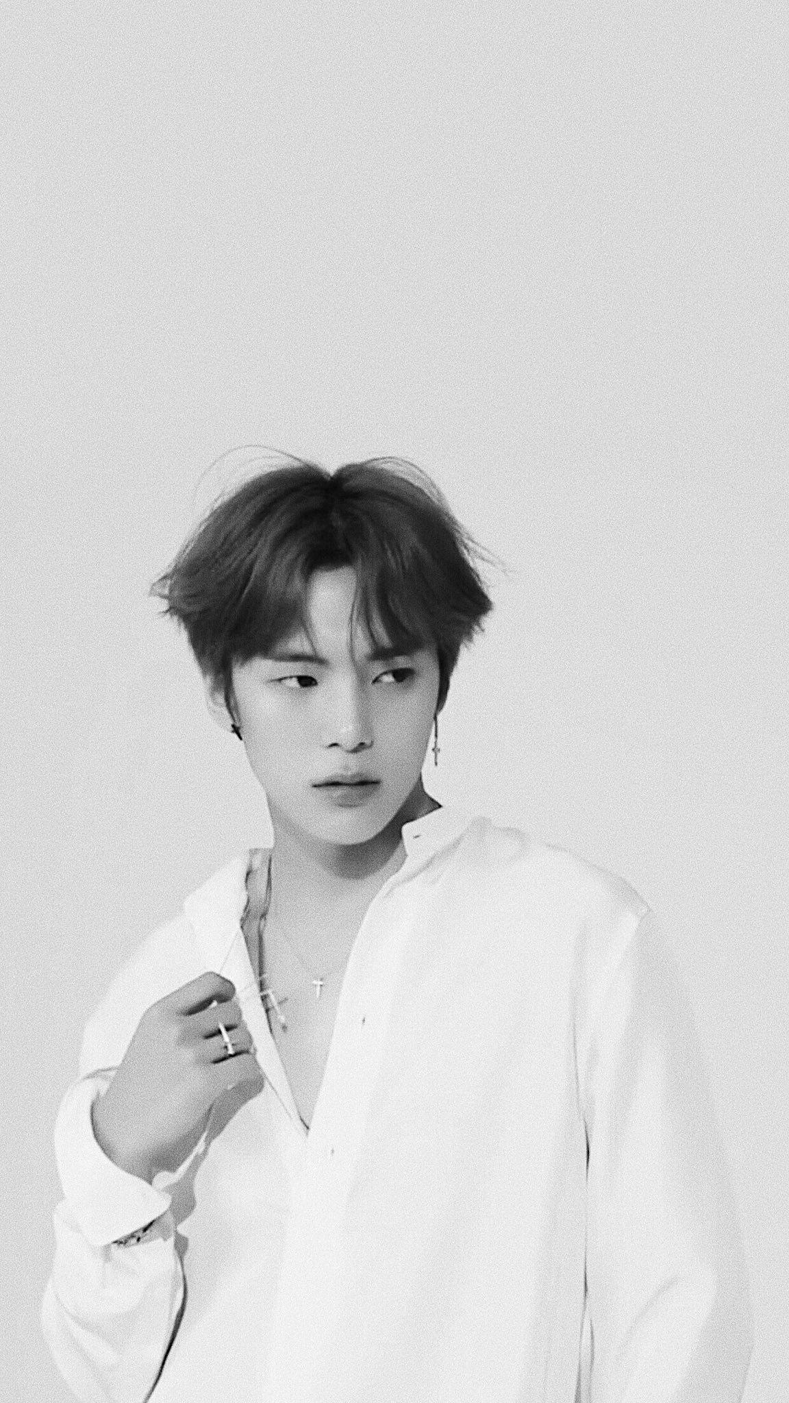 Minhyuk Background & Wallpaper. Kpop Peeps in 2019