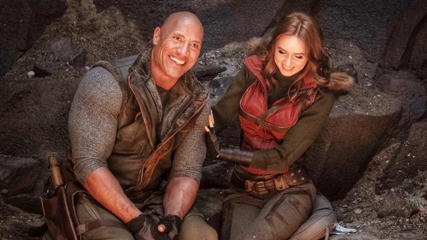Dwayne Johnson Shares Great Photo from JUMANJI 3 with Karen Gillan Gillan Shares Behind The Scenes Photo From JUMANJI