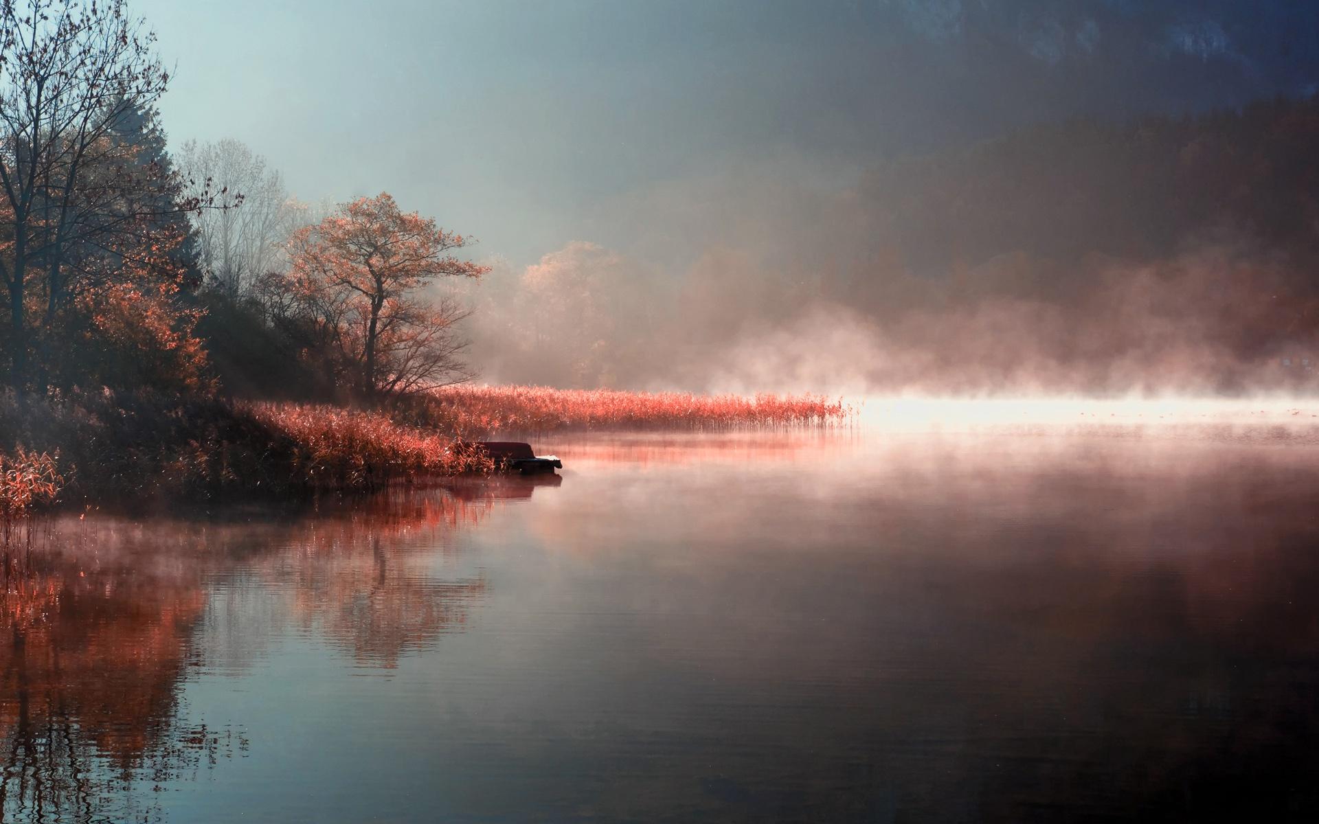 Wallpapers Autumn morning mist of the natural river 1920x1200