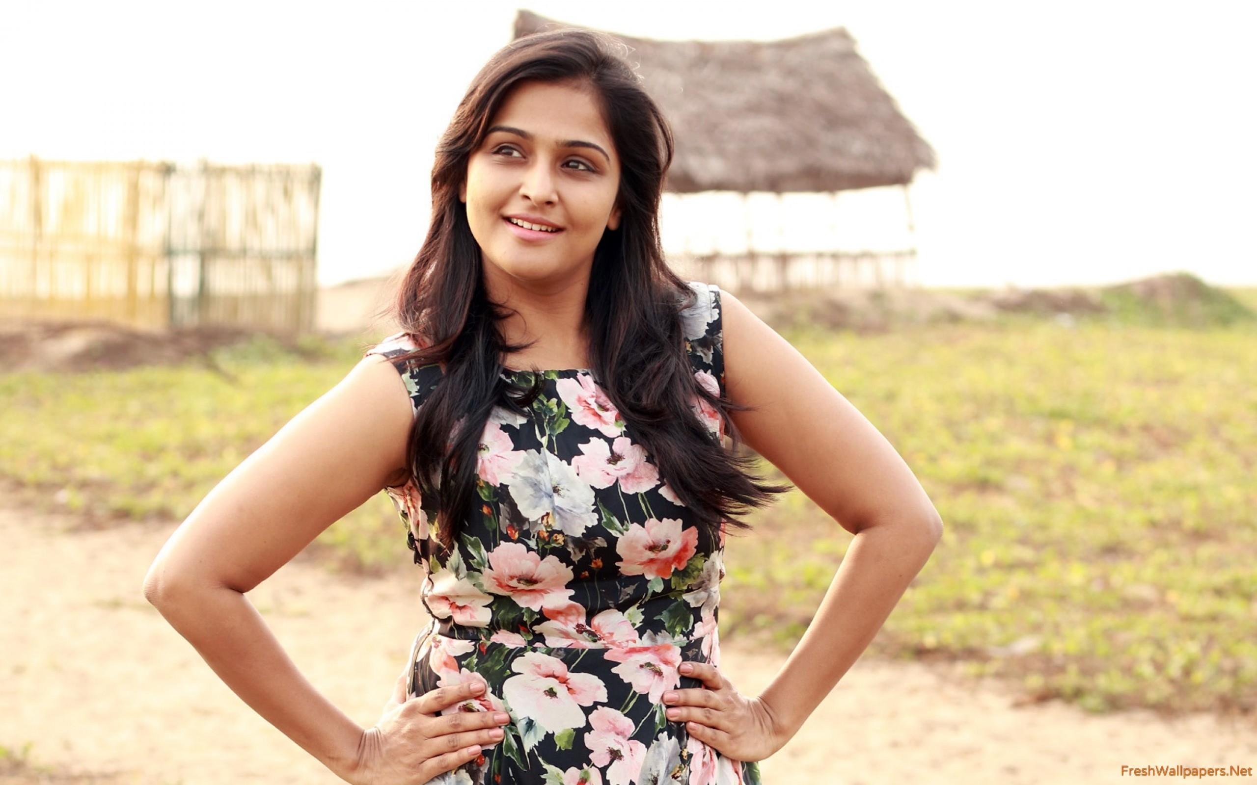 Remya Nambeesan wallpaper