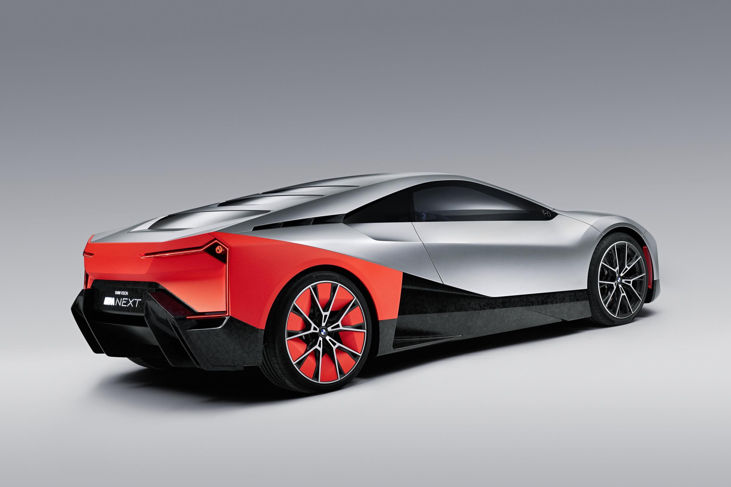 BMW Vision M NEXT Revealed with 600hp Hybrid Engine