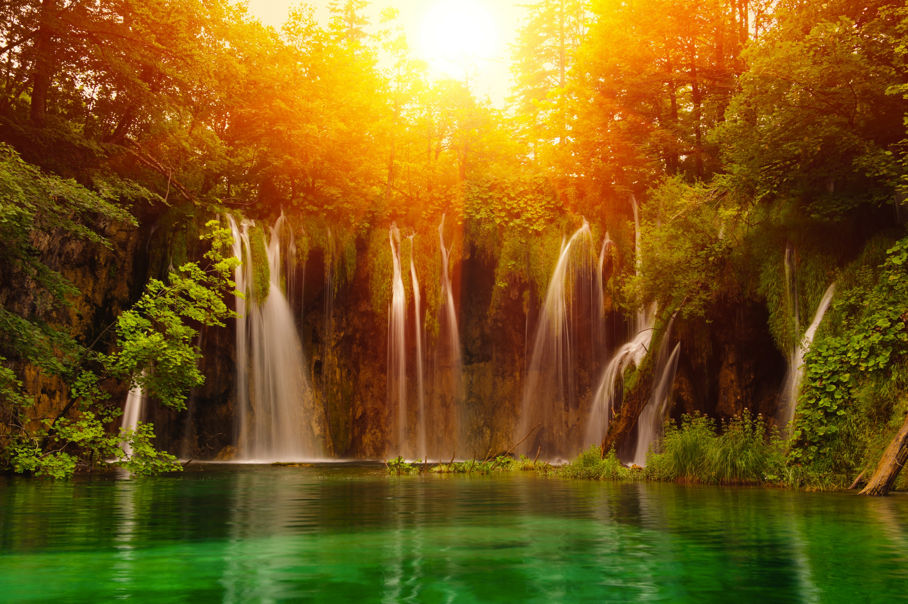 Download Amazing Waterfall Paradise Sunrise wallpaper 3000x1996