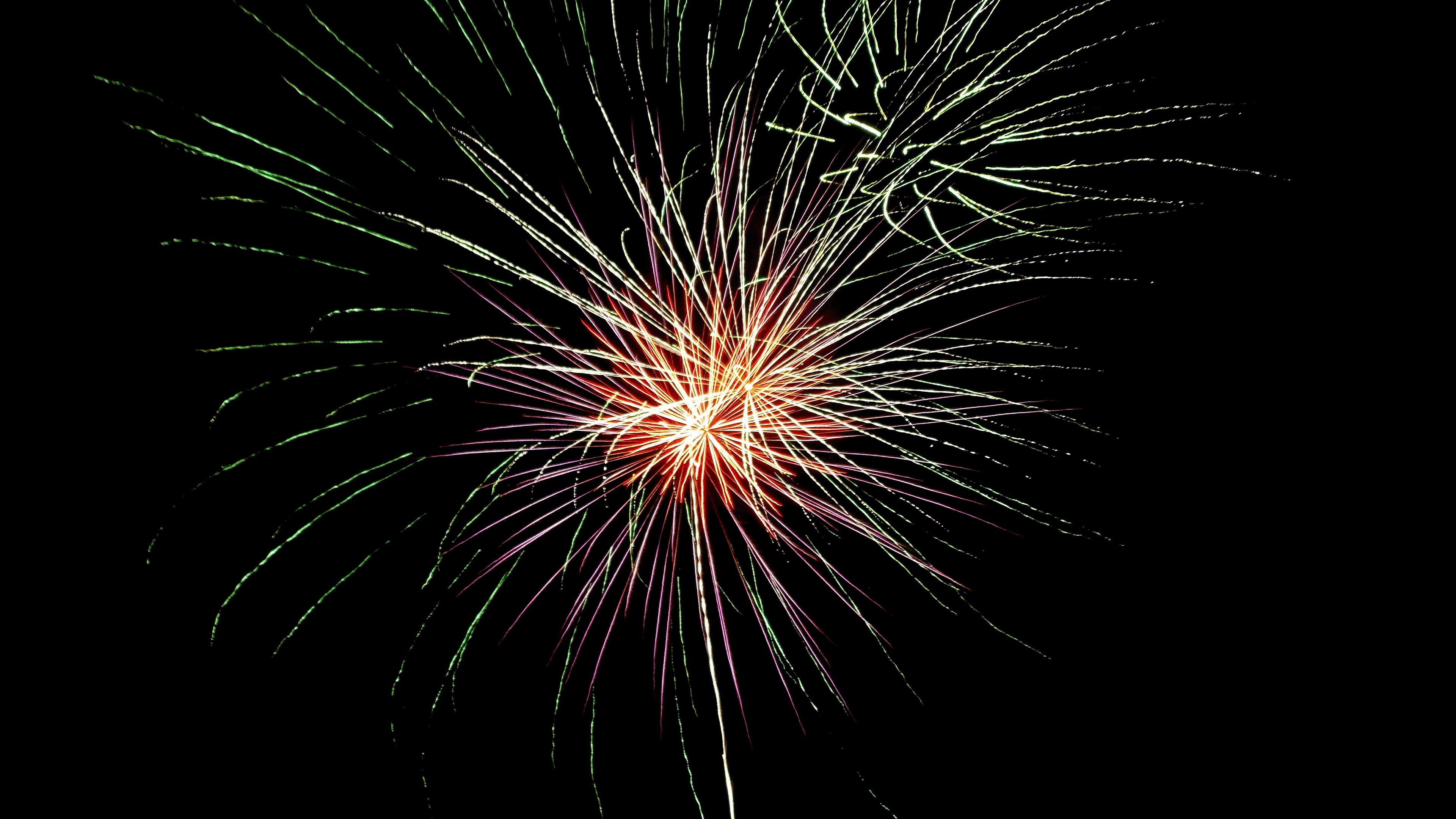 Download wallpaper 3840x2160 fireworks, celebration, explosion 4k