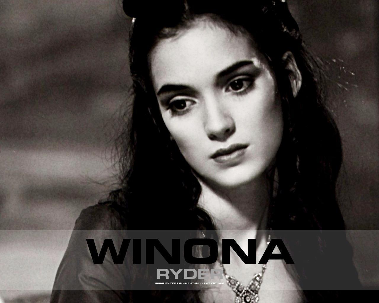 Winona Ryder Ryder Wallpaper