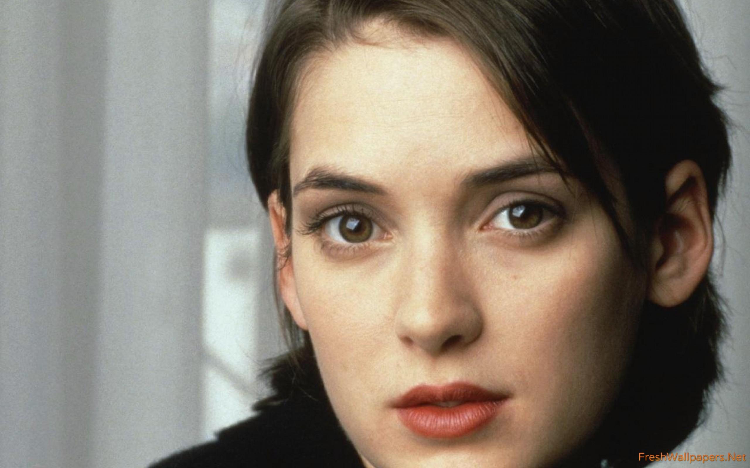 Winona Ryder wallpaper