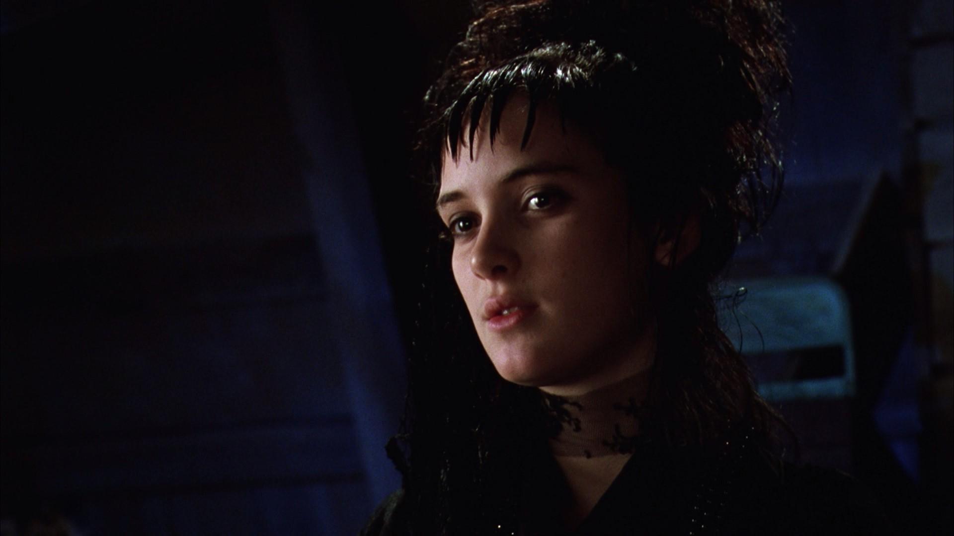 Winona Ryder Says 'Beetlejuice' Three Times, But Nothing Happens