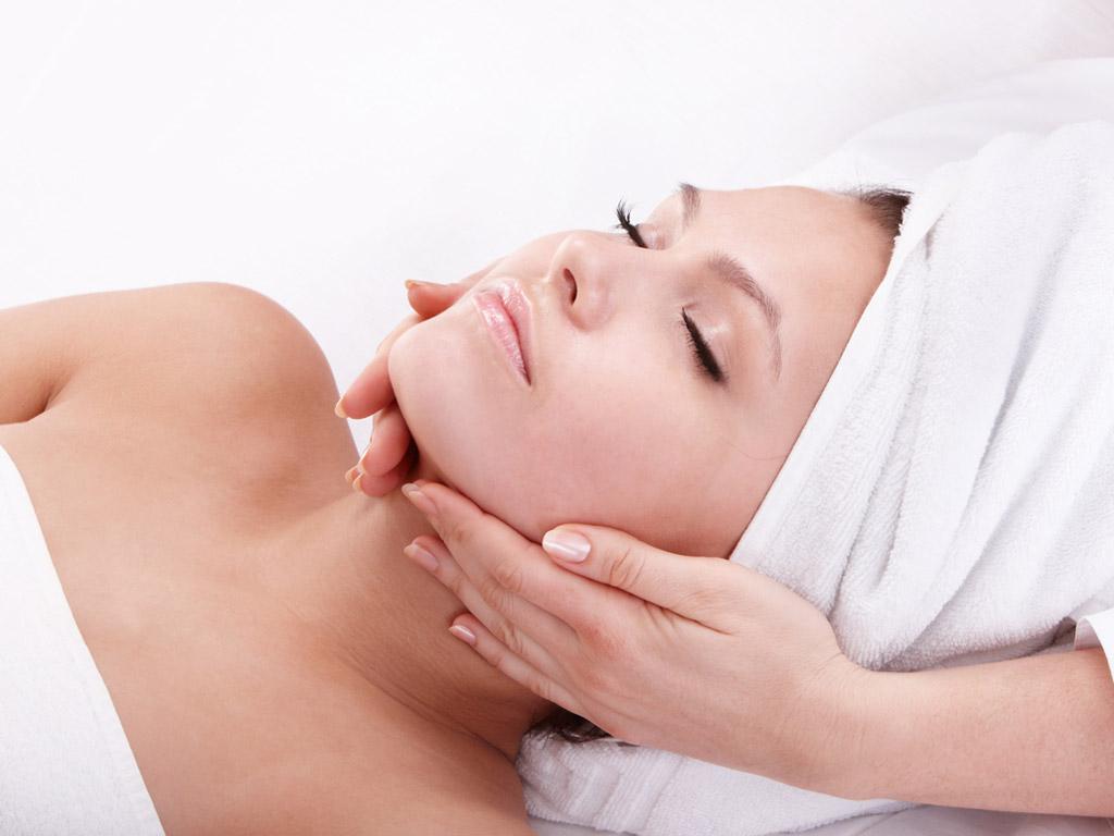 FACIAL MASSAGE BACKGROUNDS WALLPAPERS