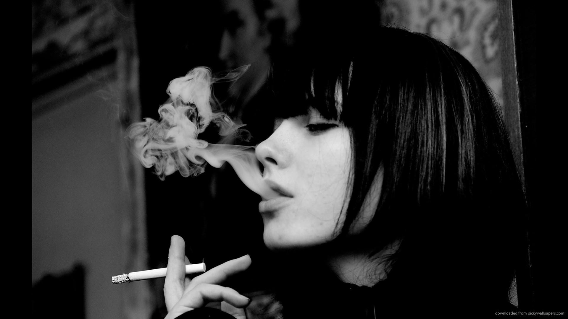 Girl Smoking Wallpaper
